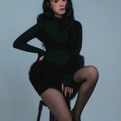 Chạm nhẹ vào visual, rung động cả thế giới