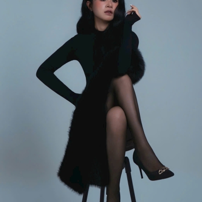 Chạm nhẹ vào visual, rung động cả thế giới