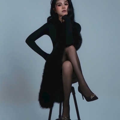 Chạm nhẹ vào visual, rung động cả thế giới