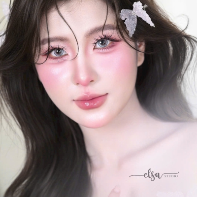 Tone hồng ngọt ngào, nàng dâu xinh hết nấc!
